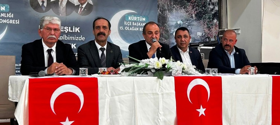 Bekir Kumaş güven tazeledi - SİYASET