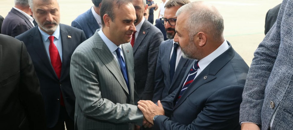 ÖZGÜNEŞ ve GÜNTAŞ AVM Ailesine Teşekkür - EKONOMİ